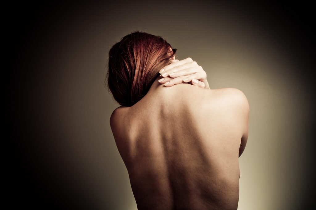 Shoulder Pain Woman